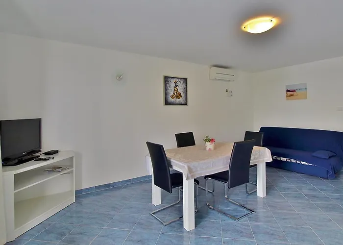 Apartamento Eufemija *